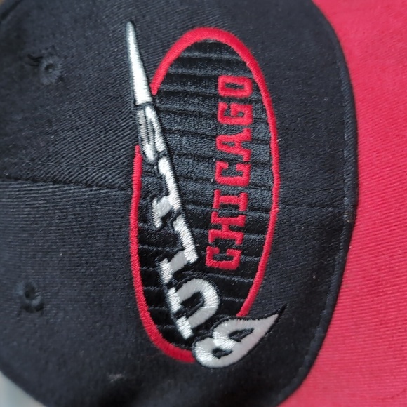 Vintage Chicago Bulls Drew Pearson Alternative  Logo SnapBack Hat NBA - Picture 2 of 8